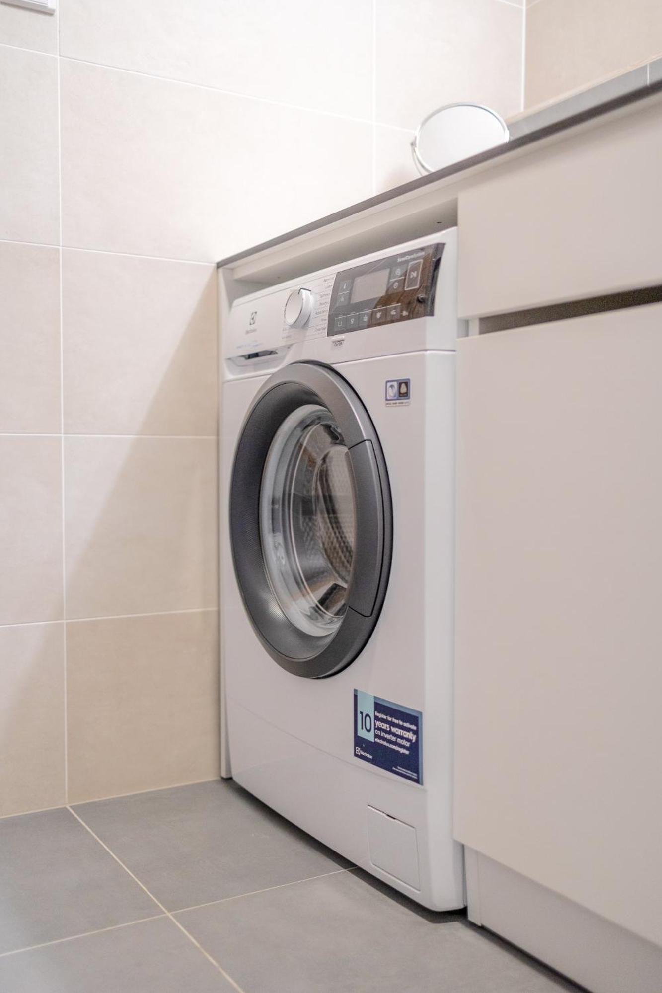 Bright 2Br - 5Th Floor, Balcony, Free Parking By Gravity Prague Apartamento Exterior foto